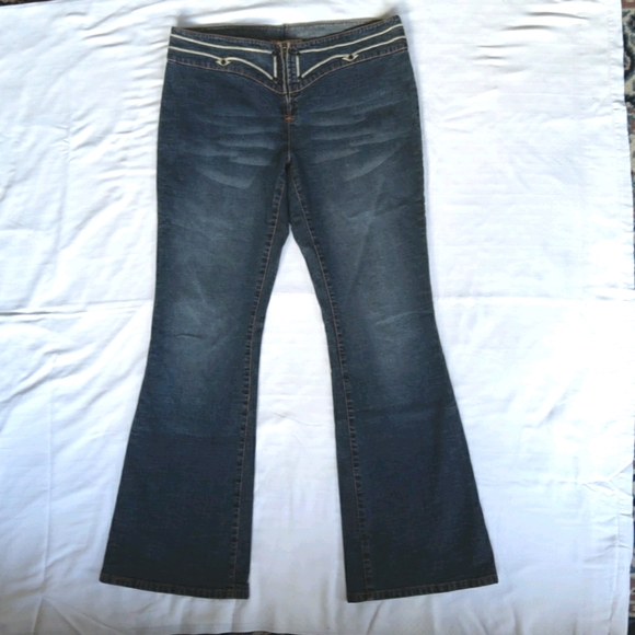 Buffalo Jeans Embroidered Stretch Jeans- Sz. 33 - Picture 2 of 6